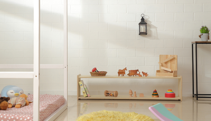 Rotation of Toy Shelf - Ariro Toys