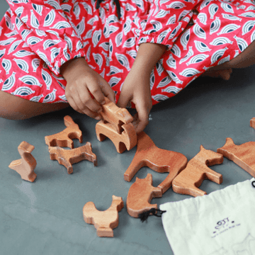 What is Free Play? How to Aid it? - Ariro Toys