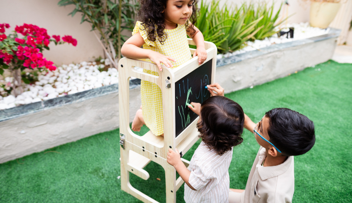 Choosing between a learning tower, step stool and high chair for your toddler