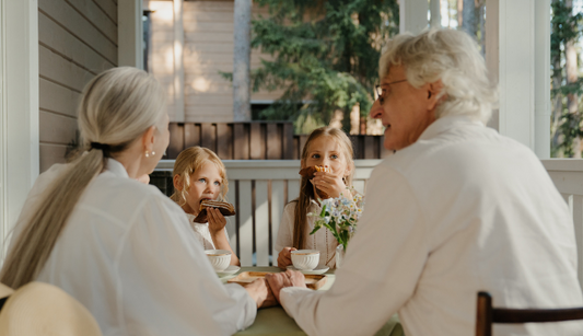Activities for Grandparents and Grandchildren - Ariro Toys
