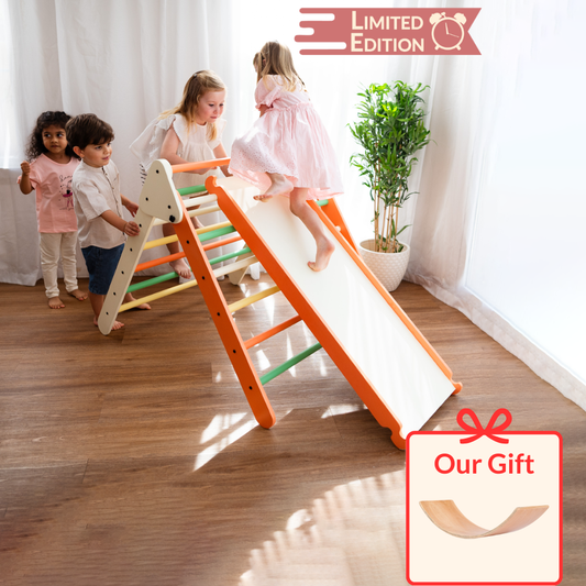 Pikler Triangle- Holiday Edition - Ariro Toys