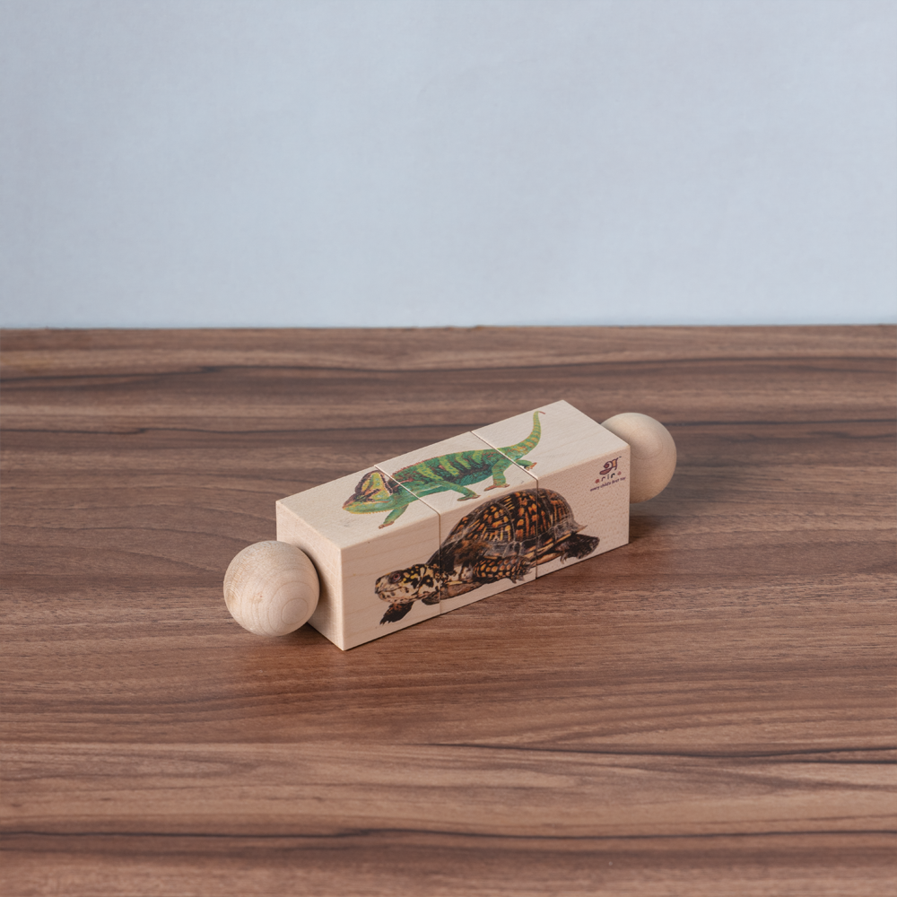 Rotating Puzzle - Reptiles segments that spark curiosity and build early problem-solving skills.