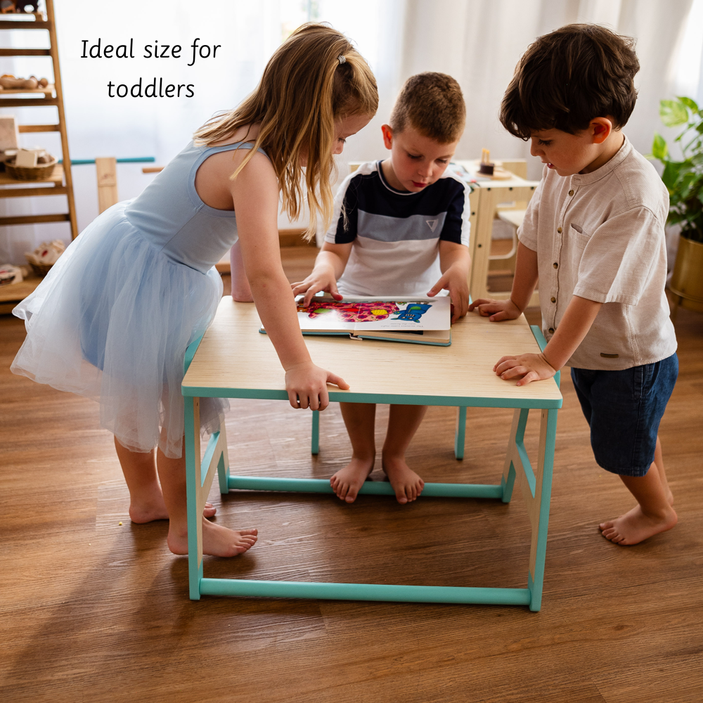 Toddler Workstation is made in ideal size for toodlers