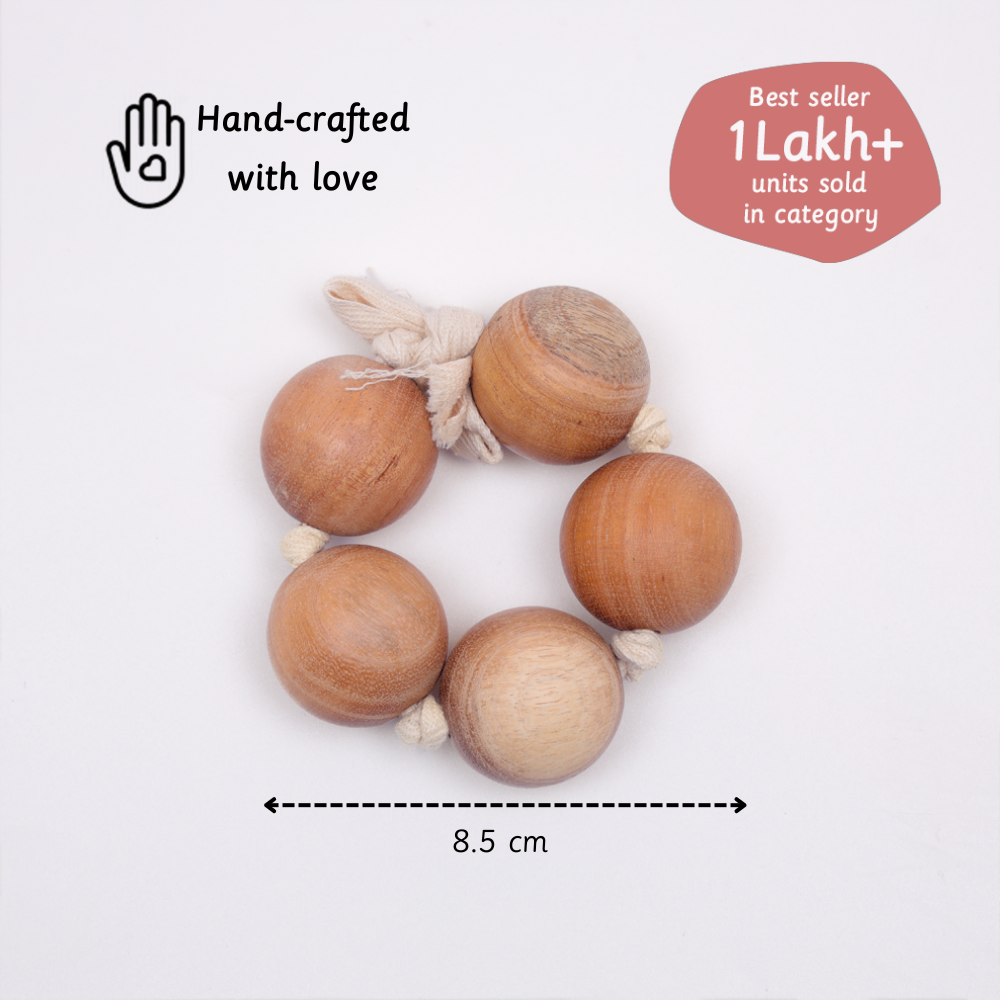 Wooden Grasping beads is perfectly designed for small babies hands